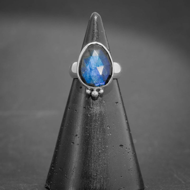 Blue Labradorite Sterling Silver Ring - Size 5