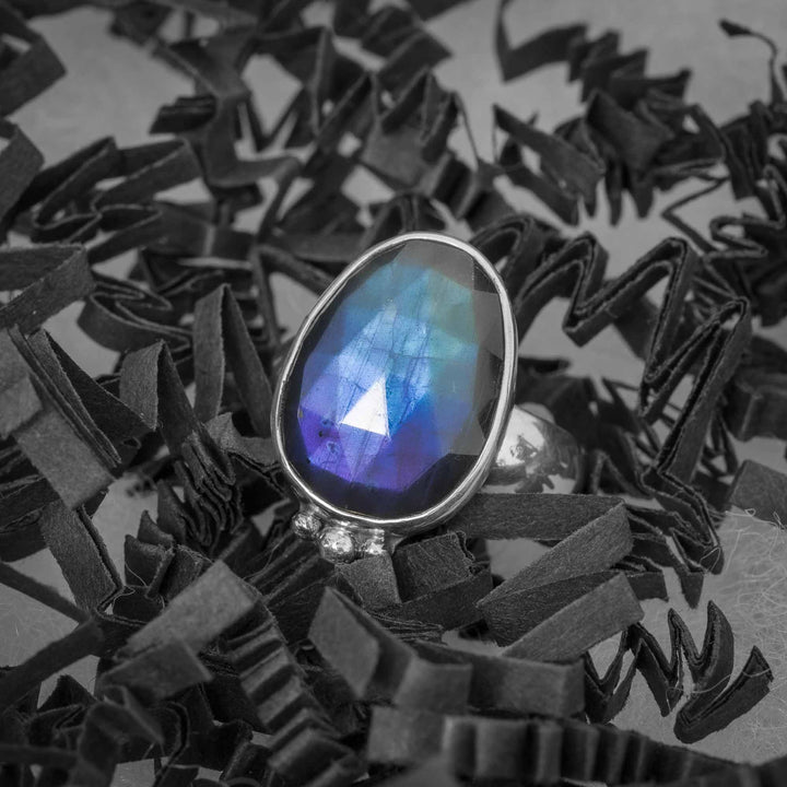 Blue Labradorite Sterling Silver Ring - Size 7
