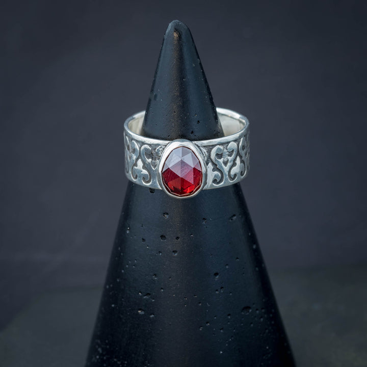 Garnet Gothic Fleur de Lis Ring in Sterling Silver