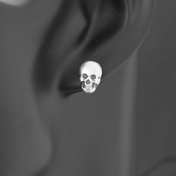 Silver Grinning Skull Stud Earrings