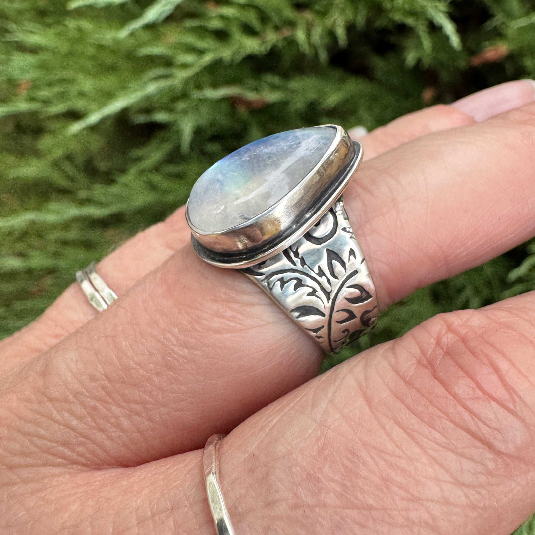 Rainbow Moonstone Floral Sterling Silver Ring | Size 7.5