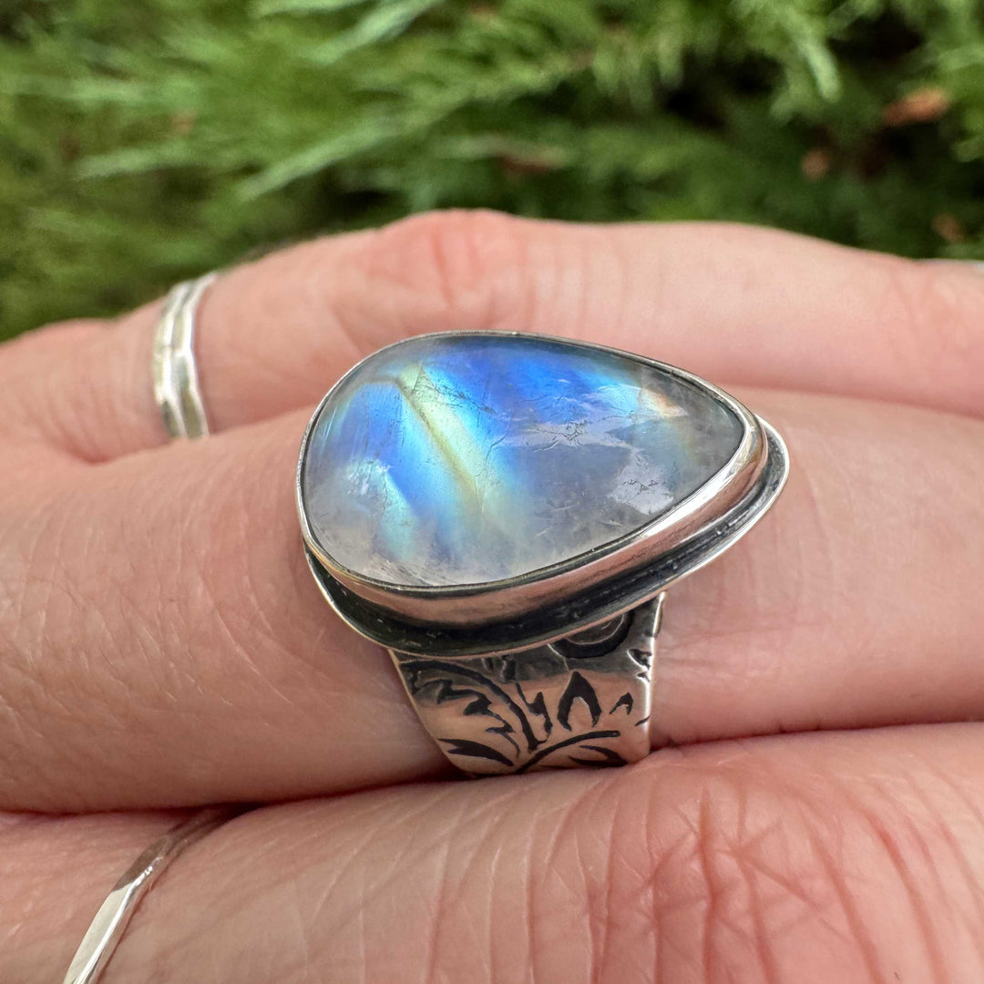Rainbow Moonstone Floral Sterling Silver Ring | Size 7.5