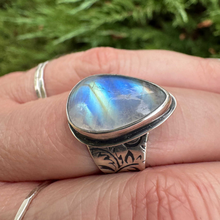 Rainbow Moonstone Floral Sterling Silver Ring | Size 7.5