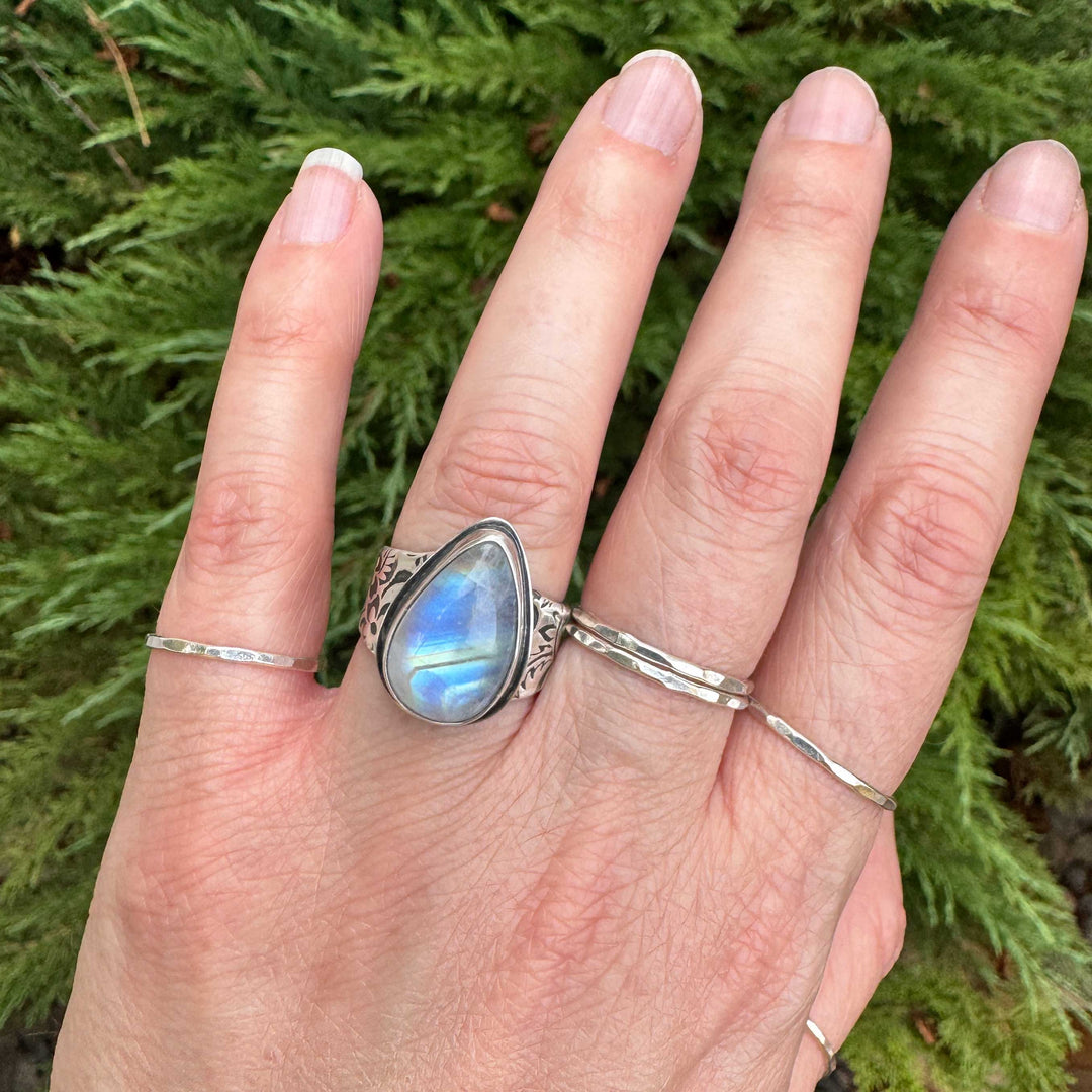 Rainbow Moonstone Floral Sterling Silver Ring | Size 7.5
