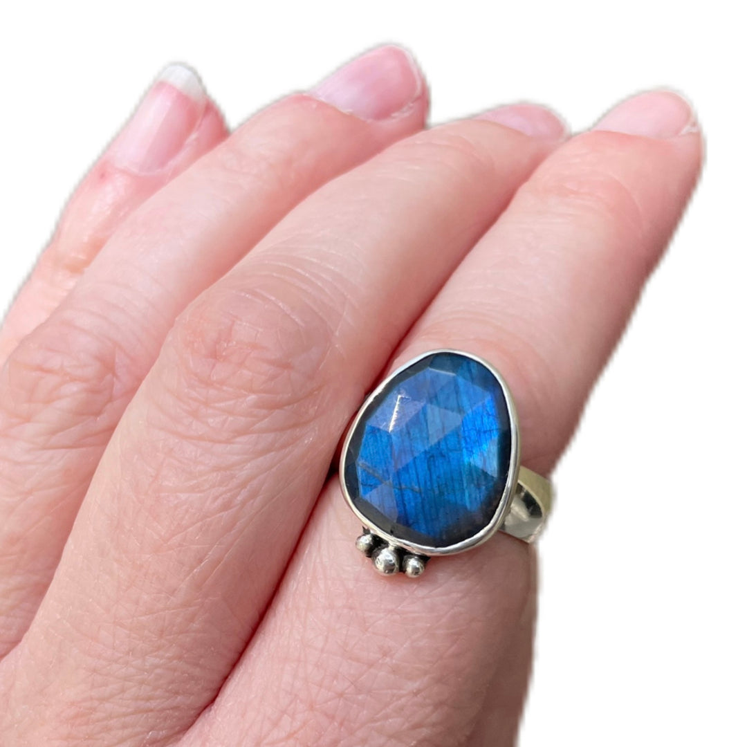 Blue Labradorite Sterling Silver Ring - Size 7.5